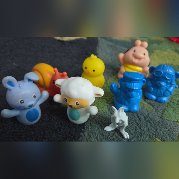 Other - Animal Figurine Set